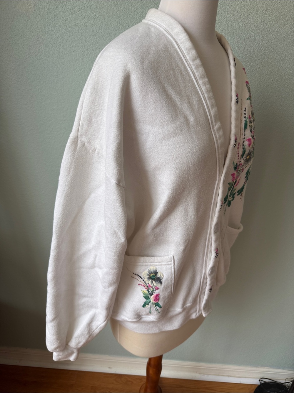 Jerzees Vintage White Cardigan Sweater - Picture 5 of 9